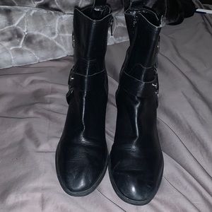 Black Marc Fisher Leather Harness w/ side zip Boots women size 9 1/2.